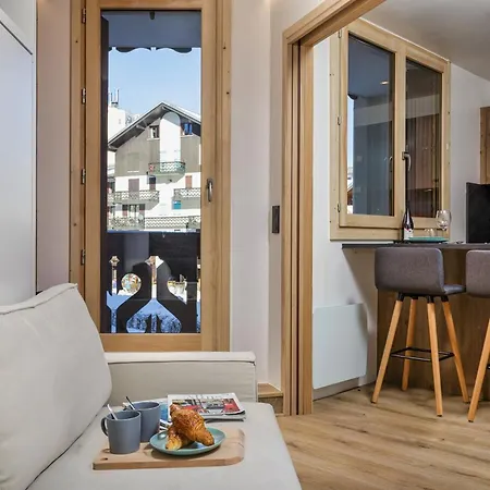 Sud - Triolet A109 Appartement *